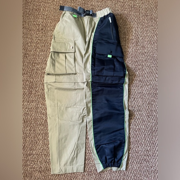 Nike x Feng Chen Wang Cargo Pants Shorts Khaki Size XXS DV4004-255 ACG NRG BAGGY - Picture 1 of 4